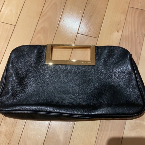 Michael Kors Clutch with chain handle - Picture 7 of 7